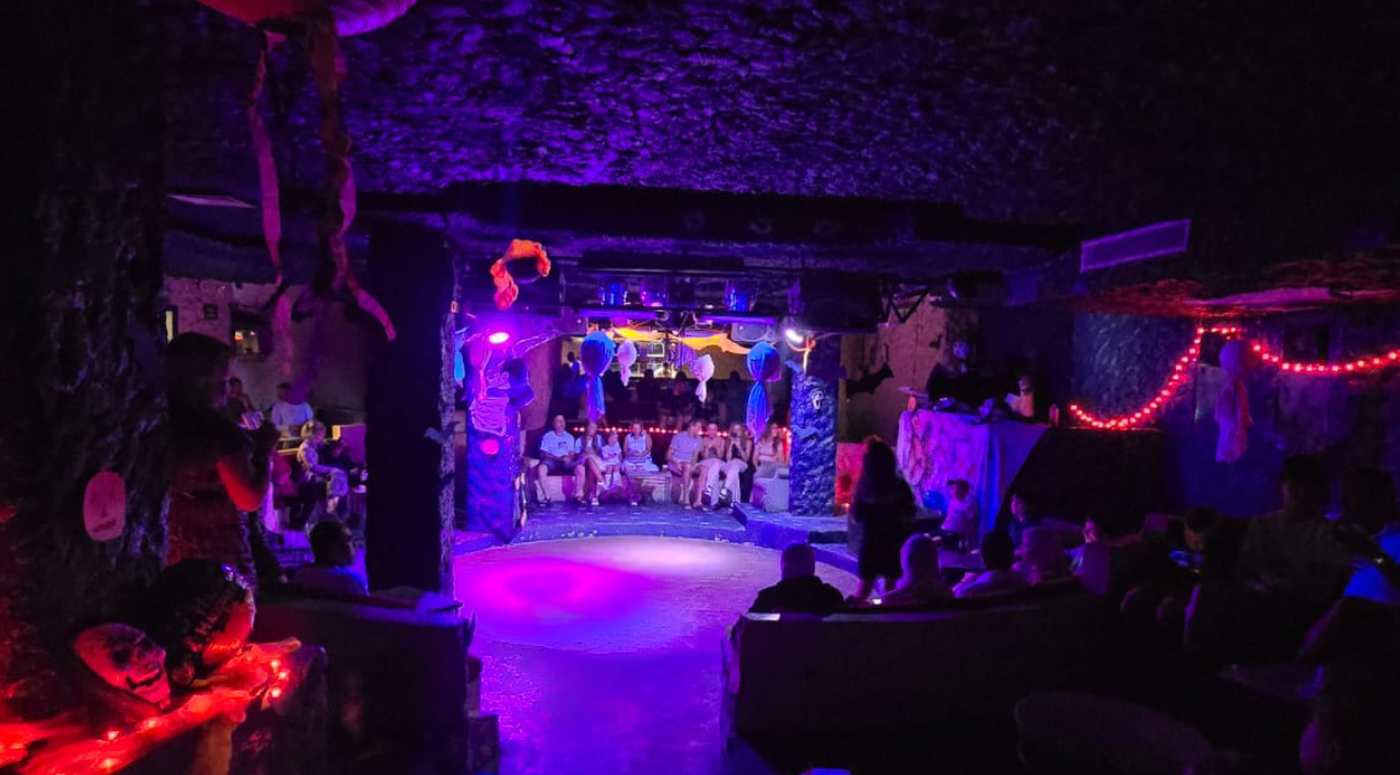 Discotheque 